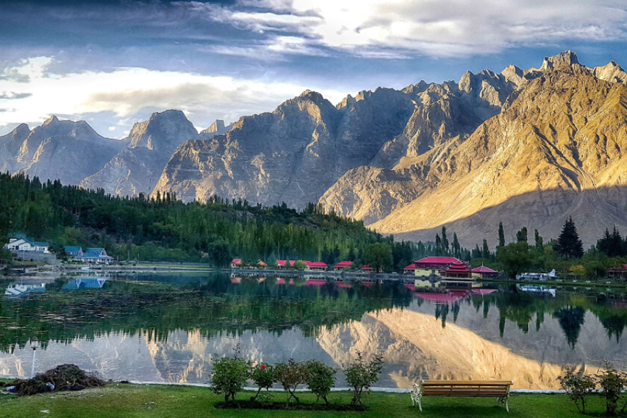 tourist attraction in deosai national park