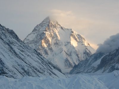Pakistan-declares-three-missing-K2-climbers-dead-1