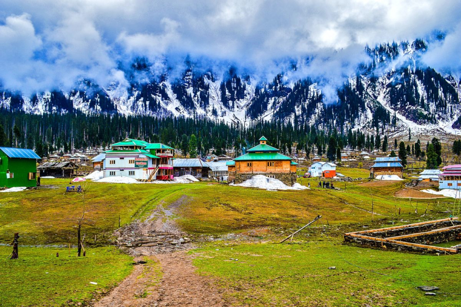 Top 10 Most Visited Tourist Places in Azad Kashmir